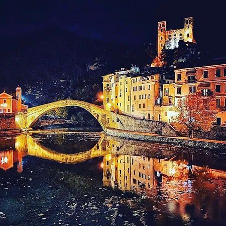 Giorgio'S Inn Dolceacqua Bagian luar foto